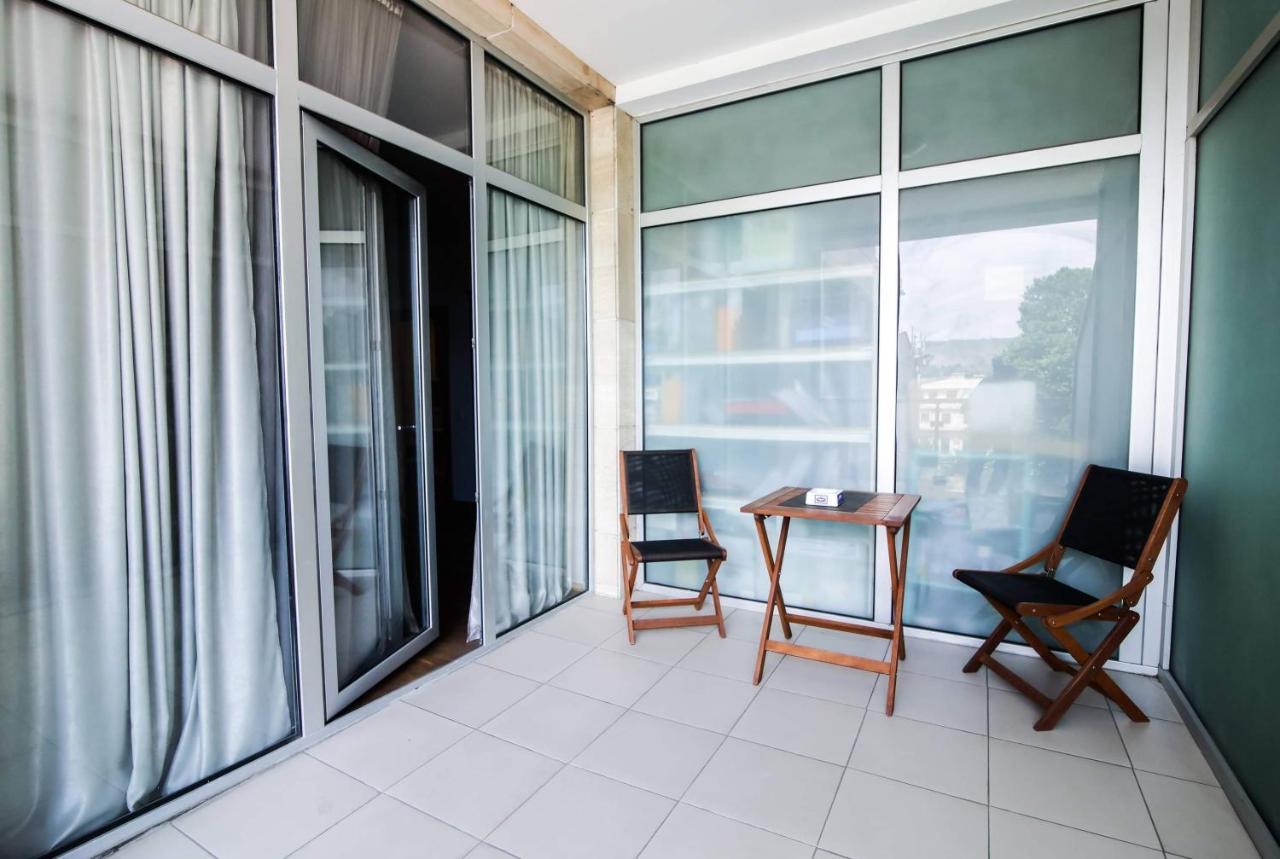 Bc Apartments Тбилиси Екстериор снимка