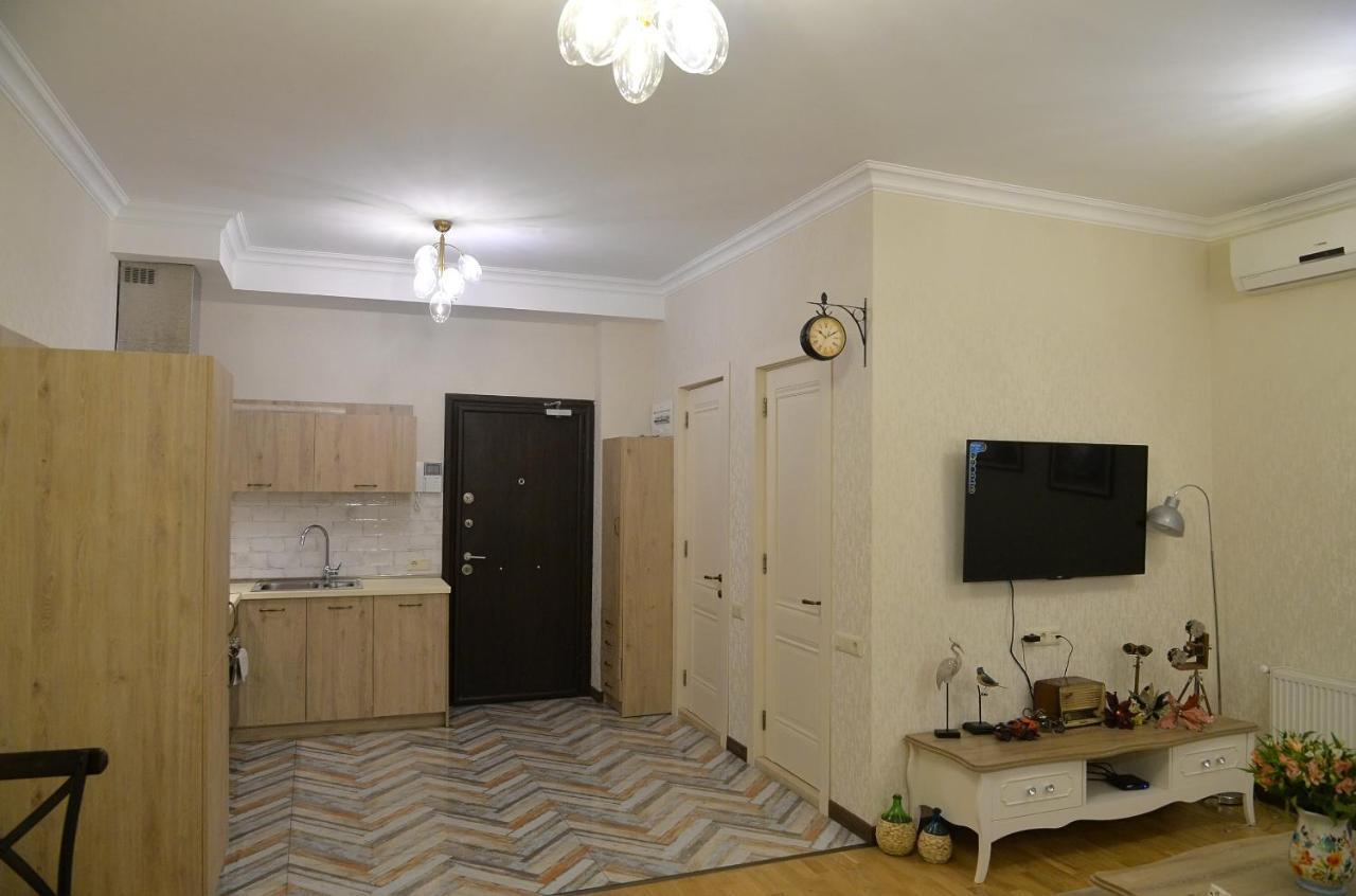 Bc Apartments Тбилиси Екстериор снимка